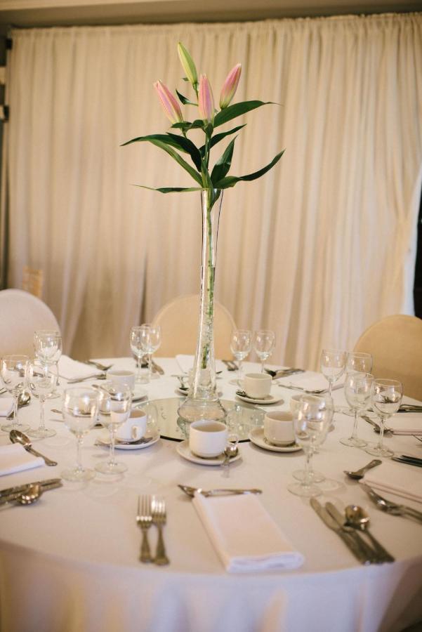 O'Neill Arms Hotel Toome Ngoại thất bức ảnh